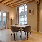 House Of De Swaen מלון דירות ברדה