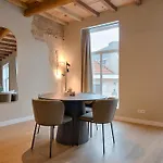 House Of De Swaen מלון דירות ברדה