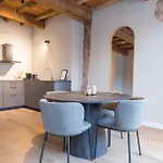 House Of De Swaen