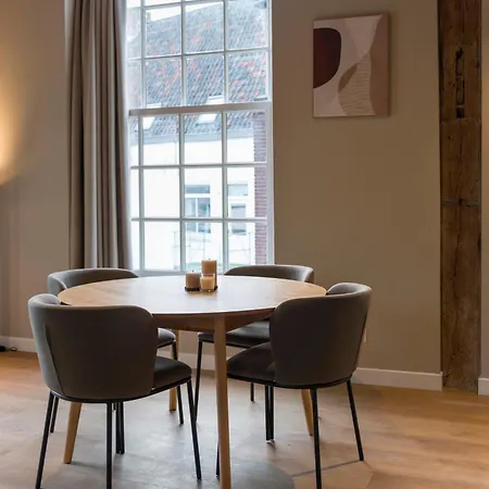 House Of De Swaen